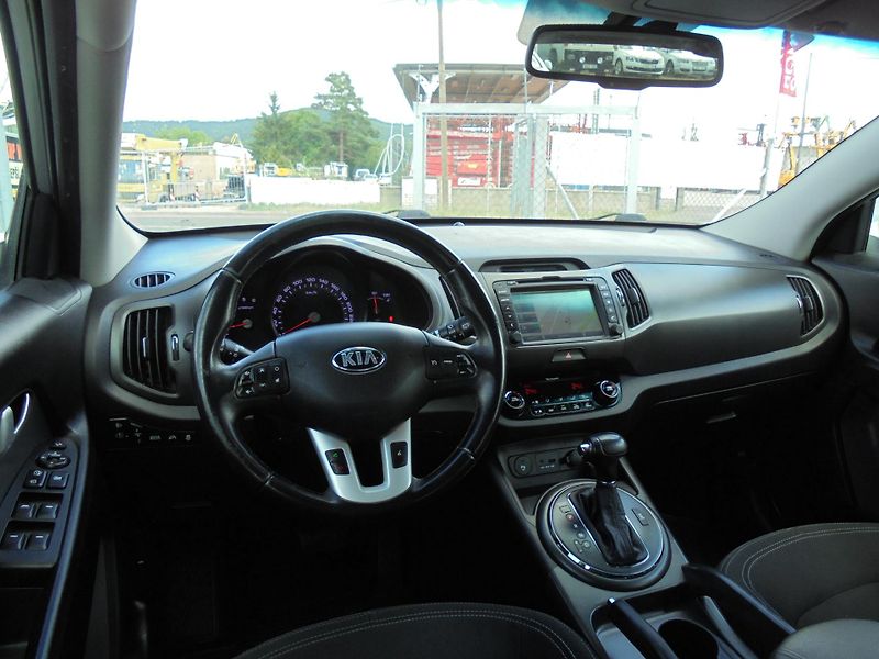 Kia Sportage (2012) 2.0 CRDi- AUTOMAT- 4x4 - fotka 8 z 12