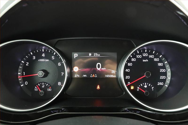 Kia XCeed (2024) 1.5 T-GDI - fotka 9 z 16