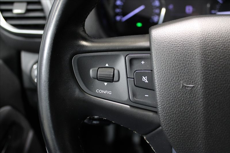 Peugeot Expert 2,0 HDI 6-MÍST L3 145k MAN 6 - fotka 18 z 31