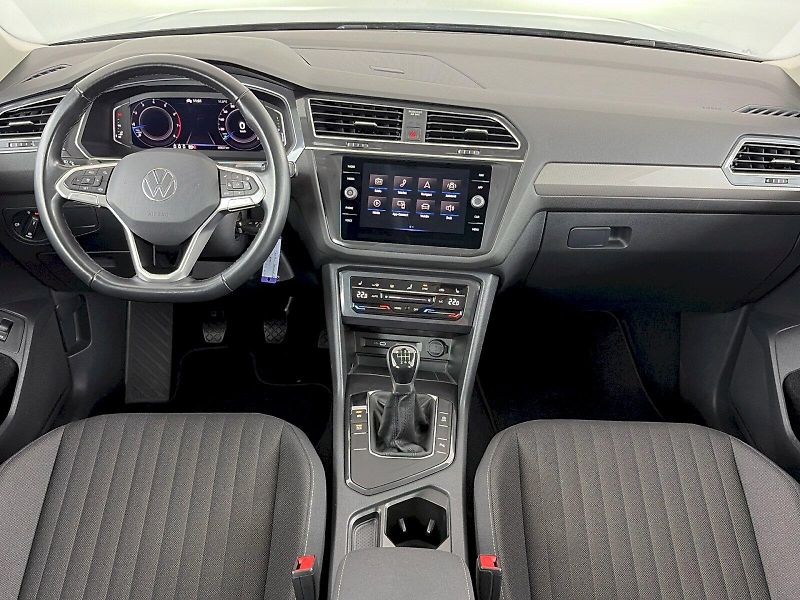 Volkswagen Tiguan Allspace (2022) Life 1.5 TSI 110kW - fotka 5 z 31