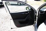 Škoda Octavia 2.0 TDi DSG LED NAVI ČR-ZADÁNO - náhled 16