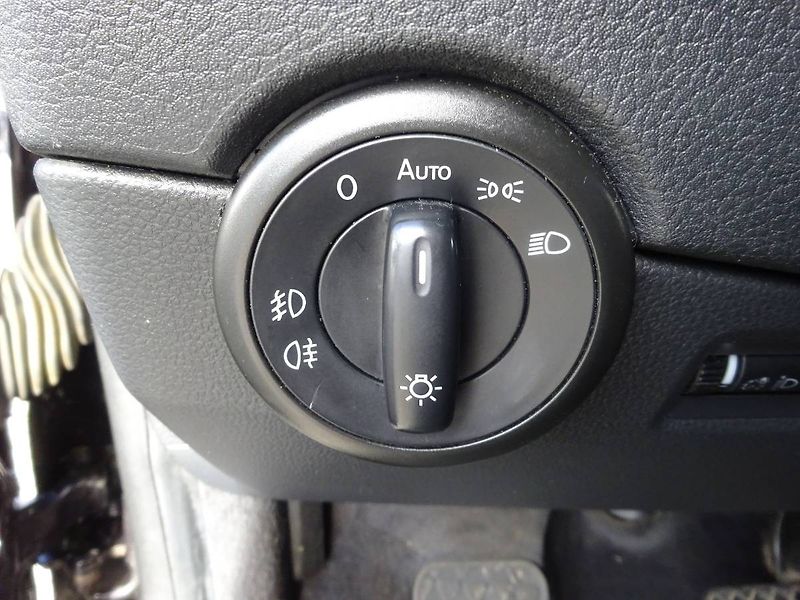 Volkswagen Multivan (2016) 2,0TDi /110kW KR 4 Motion DSG - fotka 18 z 25