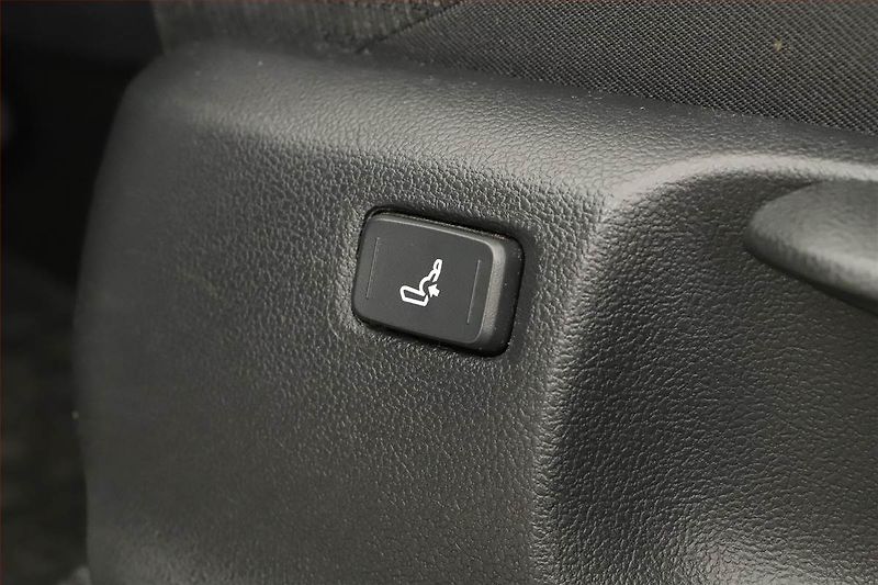 Toyota C-HR (2019) 1.8 Hybrid - fotka 10 z 20