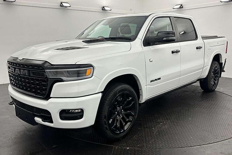 Dodge RAM (2026) HEMI, LIM., NIGHT, RAMBOX,NEW - fotka 1 z 9