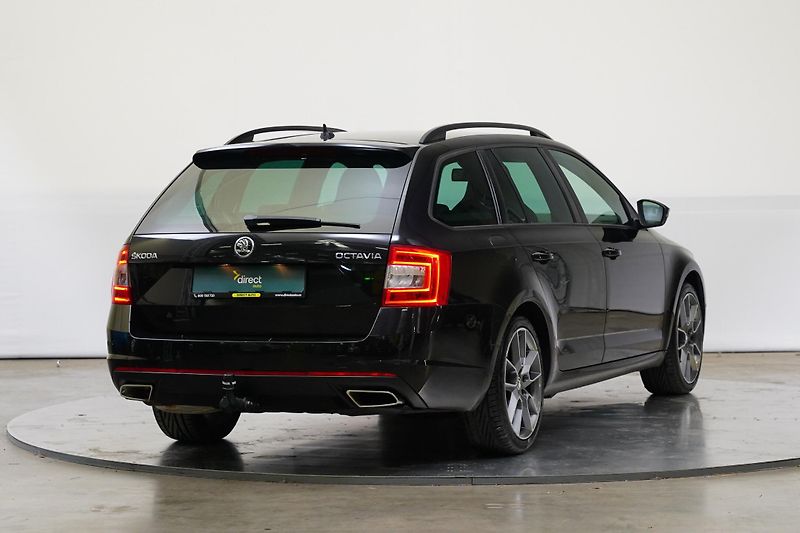 Škoda Octavia - fotka 2 z 27