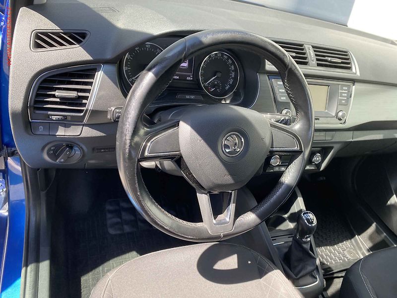 Škoda Fabia (2015) 1.2 TSi, ČR, Style, +kola - fotka 12 z 17