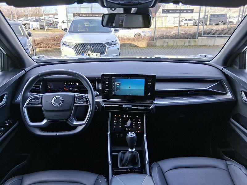 SsangYong Torres STYLE 1.5 T-GDI 120 kW - fotka 2 z 25
