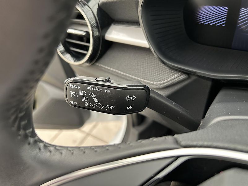 Škoda Fabia 1.0 TSI Top selection - fotka 10 z 24