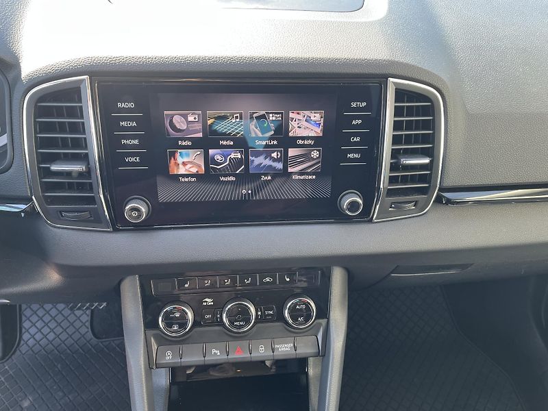Škoda Karoq 1.5 TSi DSG 110 kW Full Led - fotka 19 z 30