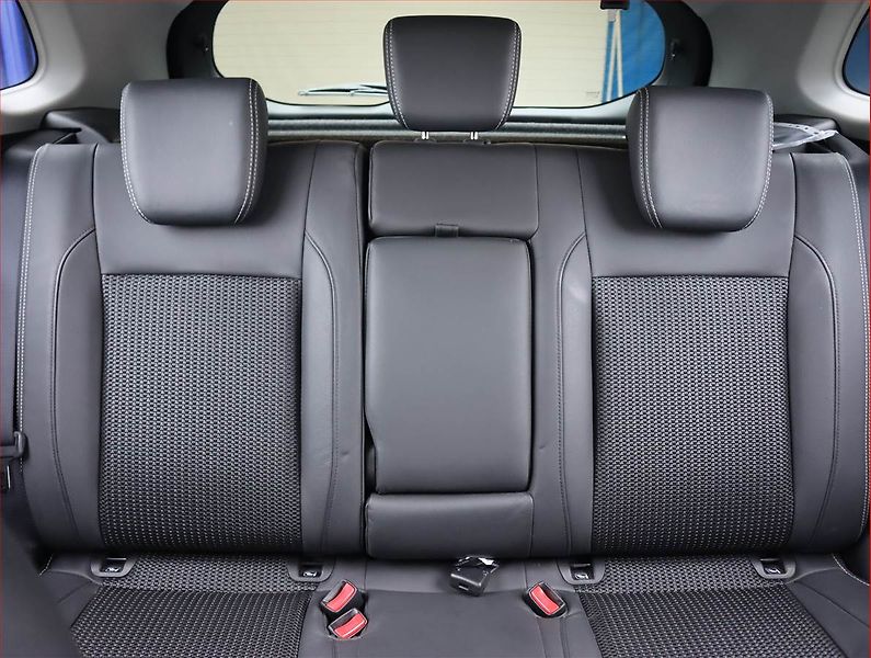 Suzuki SX4 S-Cross (2023) 1.4 BoosterJet - fotka 10 z 20