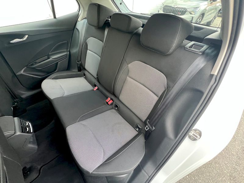 Škoda Fabia (2025) Selection 1.0MPi 59kW 5°manuál - fotka 12 z 28