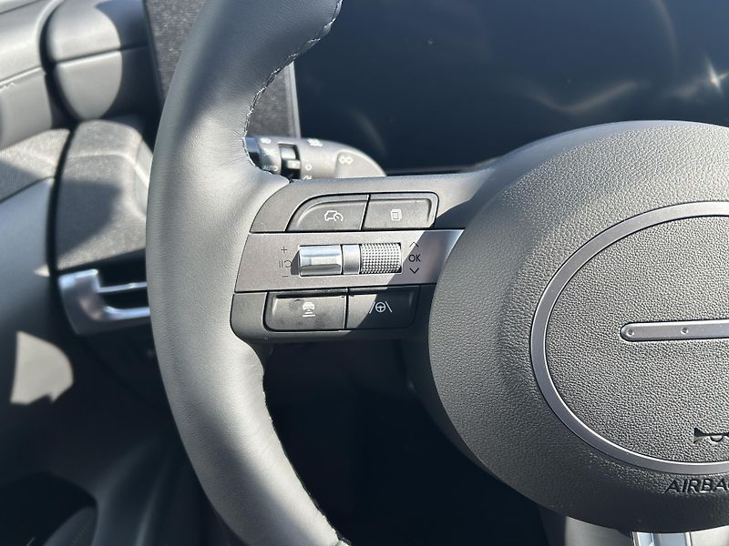 Hyundai Tucson 4×2 110 kW DCT GO CZECH PLUS! - fotka 18 z 31