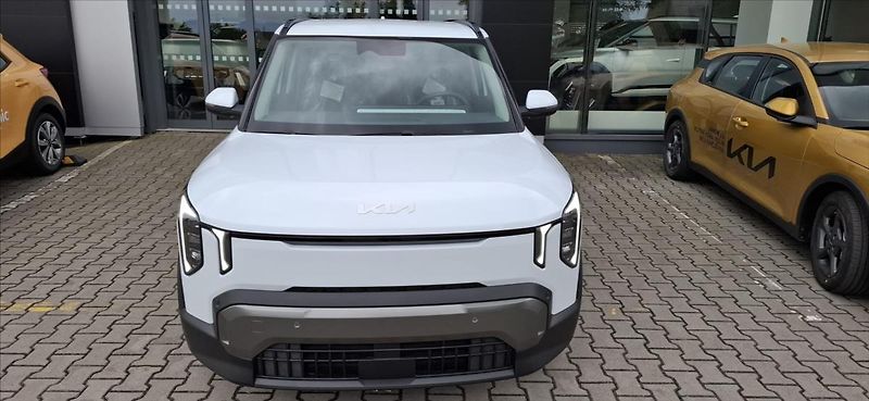 Kia EV2 0,0 4x2 AIR 108 KW 4P - fotka 2 z 5