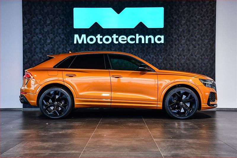 Audi RS Q8 (2023) TFSI - fotka 6 z 23