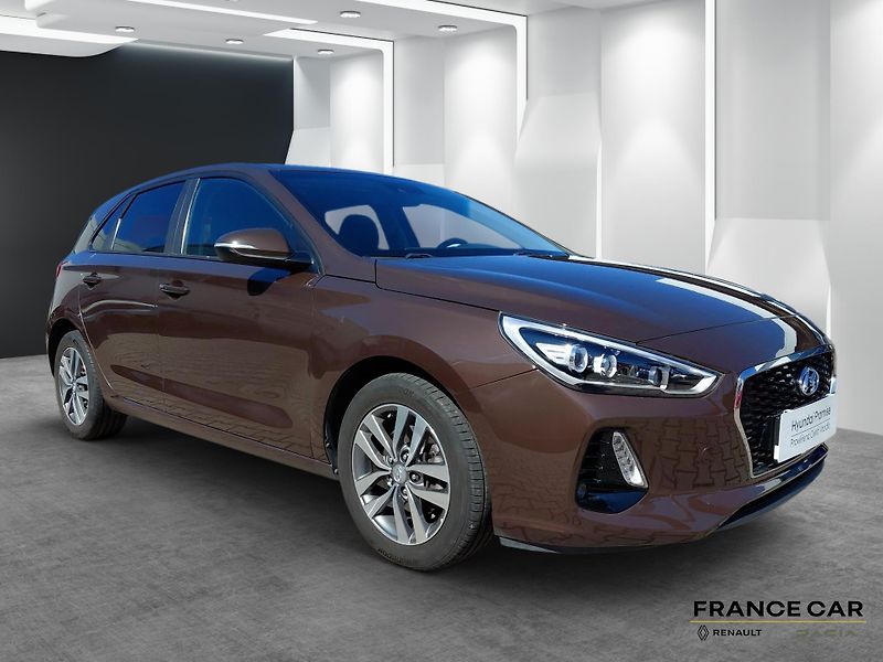 Hyundai i30 (2017) 1,6 CRDi 81 kW STYLE - fotka 3 z 24