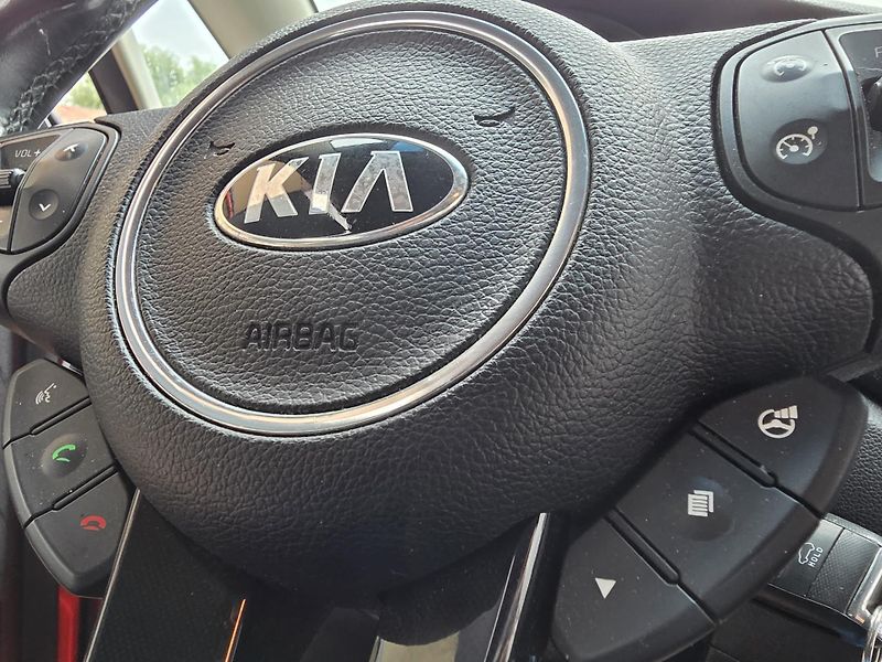 Kia Carens 1.7-2+3sedadla!!!NOVÁ SPOJKA - fotka 19 z 26