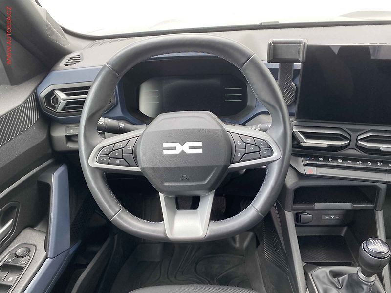 Dacia Duster (2024) 1.0 TCe, 1.maj,ČR, AC, LED - fotka 11 z 20