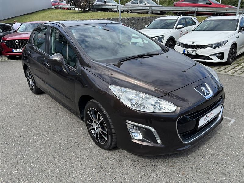 Peugeot 308 1,6 VTi 88kW NOVÉ ROZVODY - fotka 7 z 29