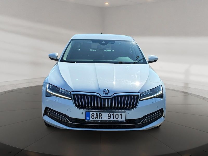 Škoda Superb (2021) STYLE 2.0TDI 110kW TAŽNÉ CZ - fotka 2 z 11