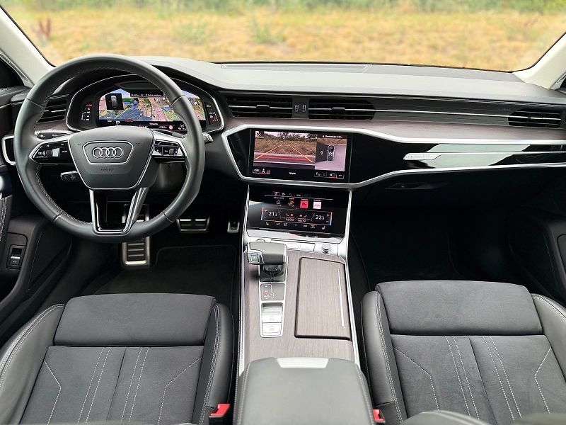 Audi A6 Allroad (2025) 50 TDI - fotka 31 z 37