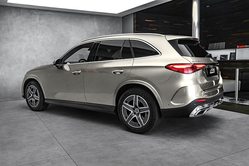 Mercedes-Benz GLC AMG 4M Nappa HuD - fotka 7 z 22