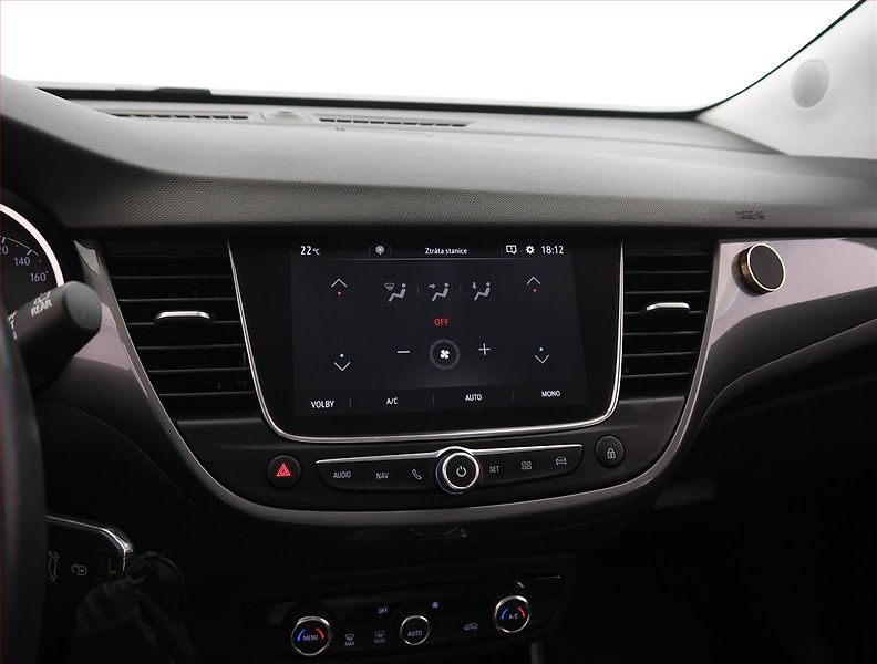 Opel Crossland X (2023) Elegance 1.2 Turbo, Automat - fotka 17 z 25