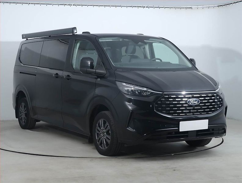 Ford Tourneo Custom (2024) Titanium 2.0 EcoBlue, ČR, 1Maj - fotografie inzerátu