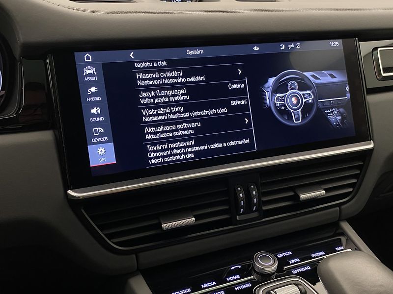 Porsche Cayenne E-HYBRID 250kW AWD AUT CZ - fotka 102 z 111