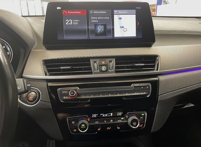 BMW X2 20d,XDRIVE,MPaket,HeadUp,1.Maj - fotka 19 z 37