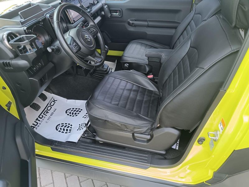 Suzuki Jimny 1.5/75kW,4x4, Comfort+, 4místa - fotka 15 z 38