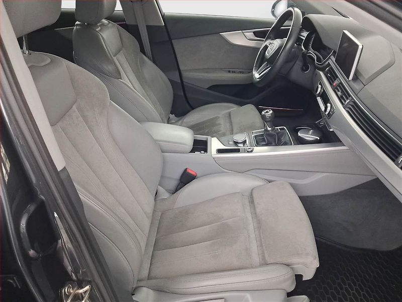 Audi A4 (2015) Design 2.0 TDI, Kůže, Navi - fotka 9 z 19