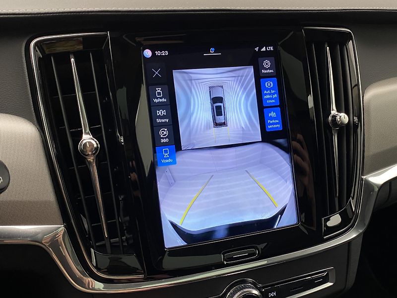 Volvo V90 T6 AWD RECHARGE BRIGHT PLUS  - fotka 62 z 64