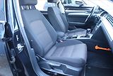 Volkswagen Passat (2017) 2.0 TDI, 4X4, Automat - náhled 9