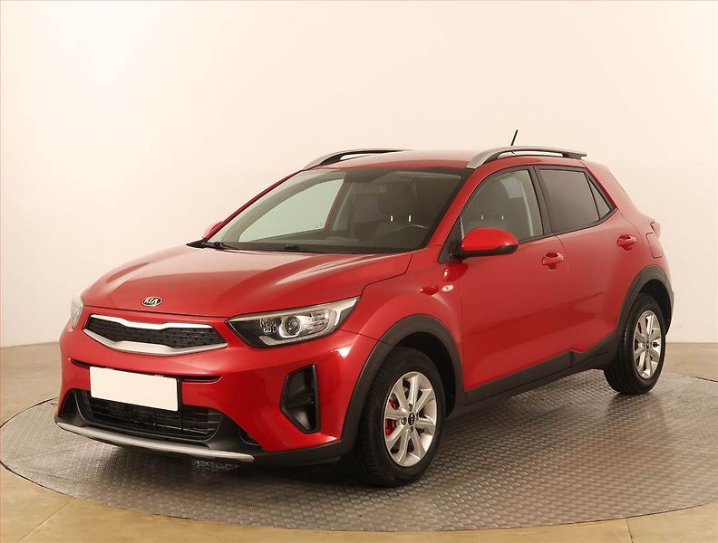 Kia Stonic (2021) 1.2 DPI, Serv.kniha - fotka 2 z 16