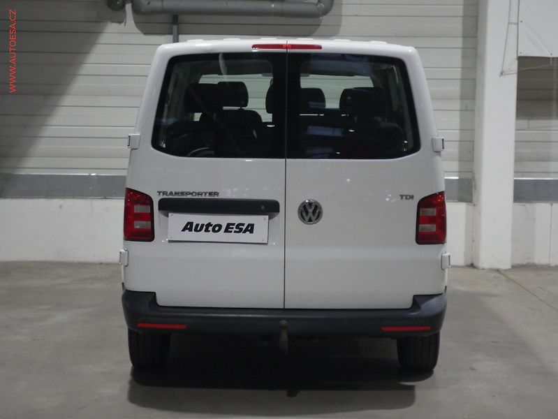 Volkswagen Transporter (2017) 2.0TDi 6míst, 2.maj,ČR, AC - fotka 5 z 14