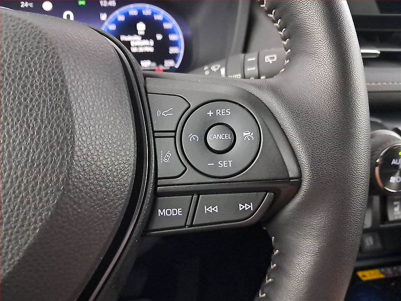 Toyota RAV4 (2025) 2.5 Hybrid - fotka 18 z 20