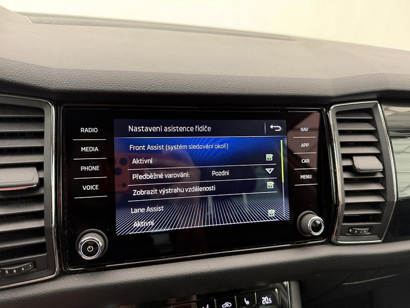 Škoda Kodiaq 2.0Tdi*110kw*4x4*CZ*Style* - fotka 35 z 50