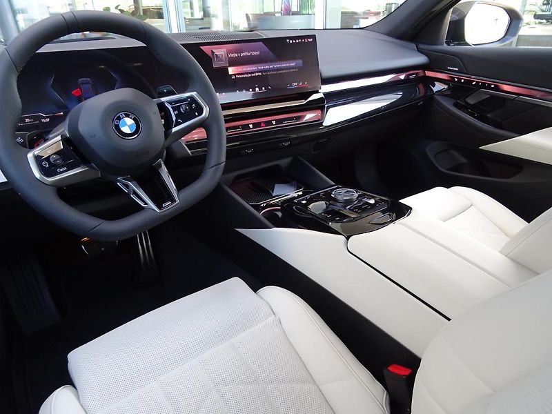 BMW Řada 5 540d xDrive Sedan - fotka 4 z 7