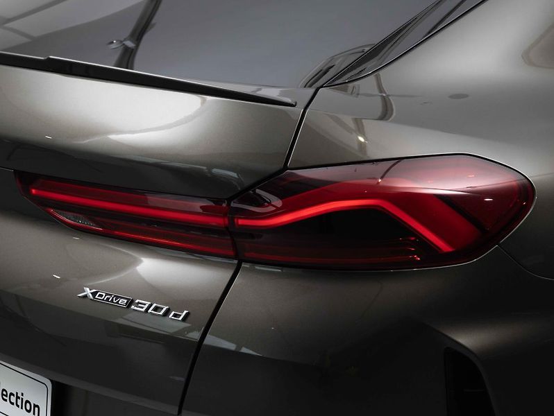 BMW X6 xDrive30d - fotka 10 z 24