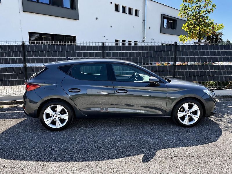 Seat Leon (2021) 1.5 TSI 110 kW DSG FR - fotka 6 z 47