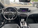 Kia ProCeed 1,6 T-GDI GT AT - náhled 9
