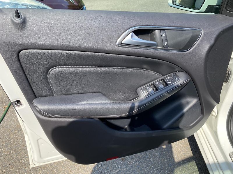 Mercedes-Benz Třídy B (2014) MERCEDES BENZ B 180 CDi  - fotka 9 z 25