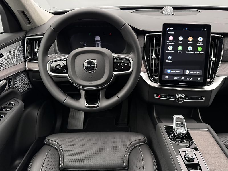 Volvo XC90 (2026) B5 AWD AUT DARK ULTRA 7-míst - fotka 4 z 29