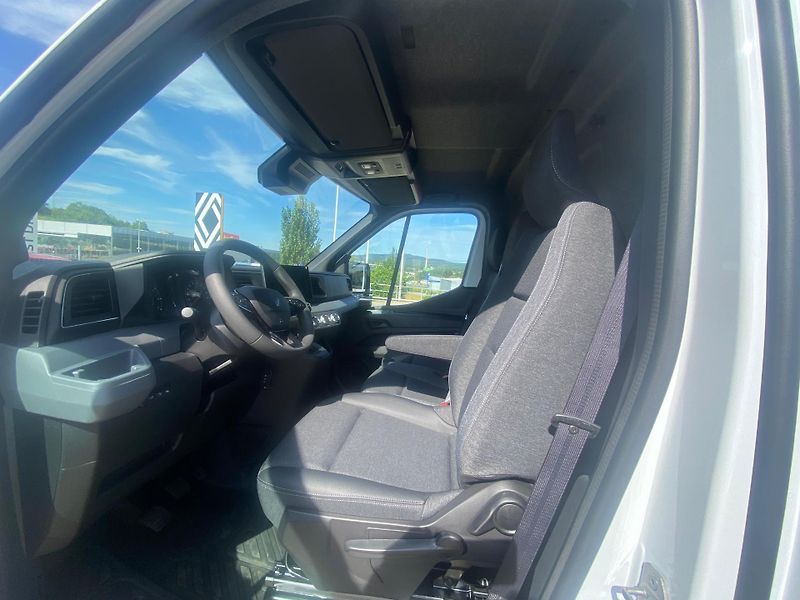 Renault Master (2026) L3H2P3 Blue dCi 150 Extra Euro - fotka 9 z 28