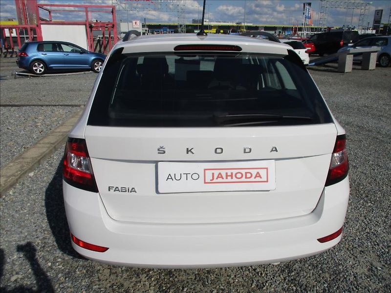 Škoda Fabia 1,0 TSI,klima,servis,DPH,CZ, - fotka 6 z 39