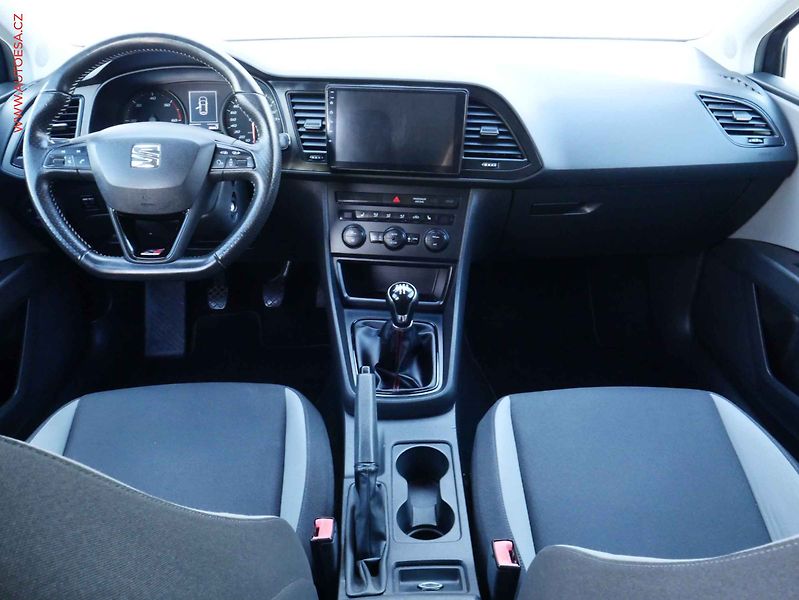 Seat Leon (2014) 1.6 TDi, ČR, STK6/28 - fotka 8 z 14
