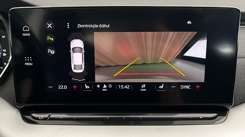 Škoda Octavia 2.0 TDI DSG Style - fotka 12 z 27