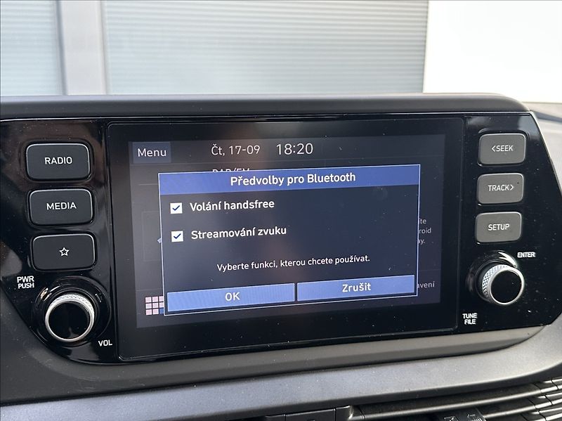 Hyundai Bayon 1,2 84PS  Smart - fotka 34 z 55