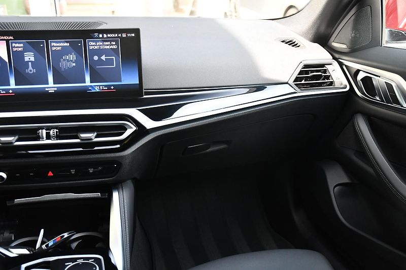 BMW Řada 4 420d xDrive M-SPORT ČR 1.MAJ - fotka 8 z 46