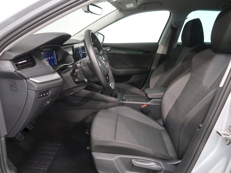 Škoda Octavia (2024) FRESH PLUS 1.5TSI 110KW ZÁRUKA - fotka 10 z 37